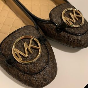 MICHAEL KORS SHOES